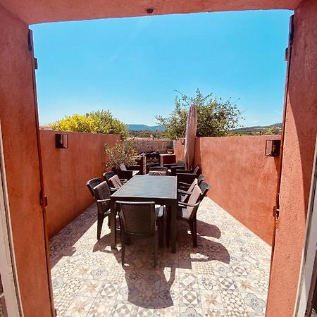 Mazet Dans Residence Avec Piscine Au Coeur Du Golfe De Saint-Tropez Cogolin Exterior photo